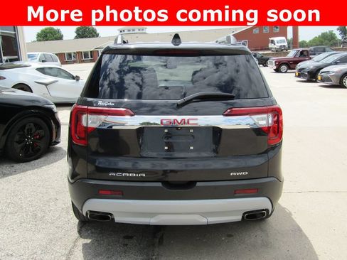 Used 2020 GMC Acadia SLT AWD/4WD image 4