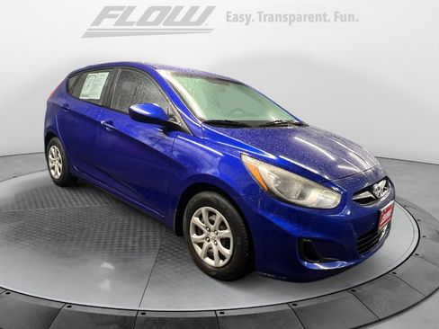 Used 2013 Hyundai Accent GS image 1