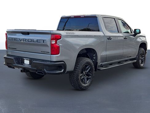 New 2026 Chevrolet Silverado 1500 Custom Trail Boss w/ Dark Appearance Package image 5