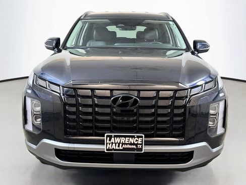 Used 2025 Hyundai Palisade SEL FWD image 2