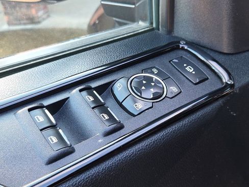 Used 2018 Ford F450 Platinum w/ Platinum Ultimate Package image 21