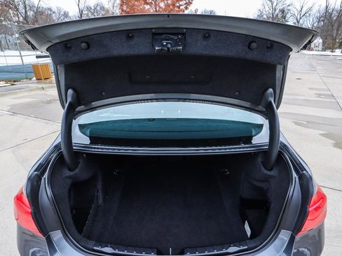 Used 2018 BMW 330i Sedan image 18