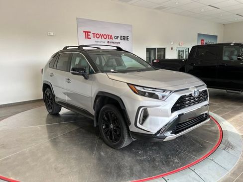 Used 2023 Toyota RAV4 XSE AWD/4WD image 1