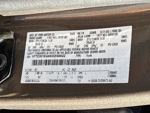 Used 2019 Ford F150 Lariat image 37