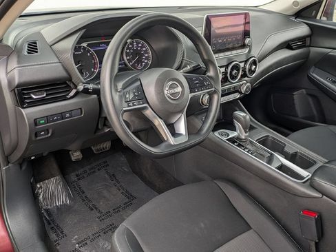 Used 2025 Nissan Sentra SV FWD image 14