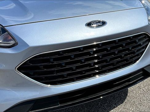 Used 2022 Ford Escape SEL w/ SEL Stealth AWD Package image 40