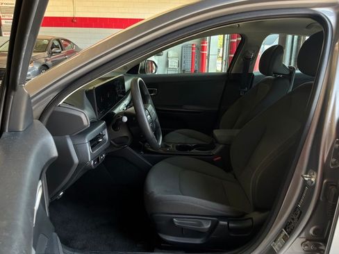 Used 2025 Kia K4 FWD image 10