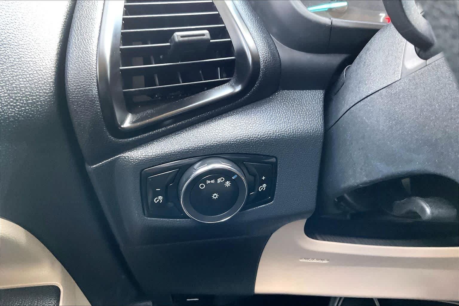 Used 2021 Ford EcoSport S FWD image 33