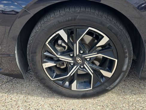 Used 2025 Hyundai Sonata SEL FWD image 13
