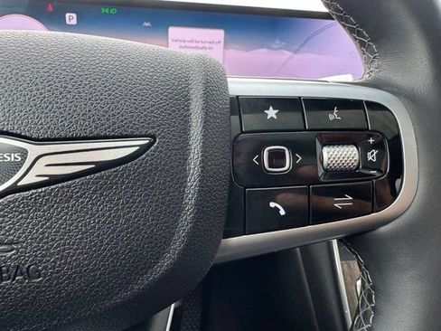 Certified 2025 Genesis GV80 2.5T Prestige AWD/4WD image 26