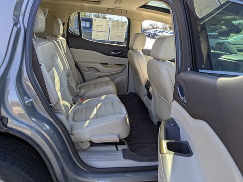 Used 2019 GMC Acadia Denali w/ LPO, Floor Liner Package image 36