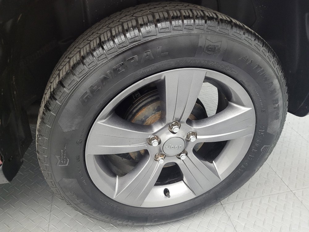 Used 2014 Jeep Patriot High Altitude FWD image 31