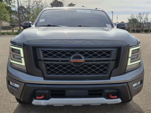 Used 2021 Nissan Titan PRO-4X w/ Pro-4x Utility Package image 2