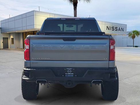 Used 2021 Chevrolet Silverado 1500 LT Trail Boss AWD/4WD image 6