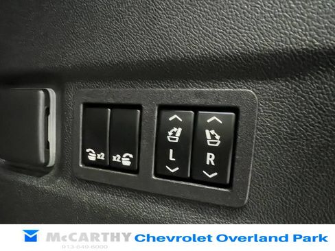Used 2023 GMC Yukon XL AT4 w/ Technology Package AWD/4WD image 33
