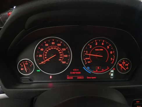 Used 2017 BMW 330i xDrive Sedan AWD/4WD image 22