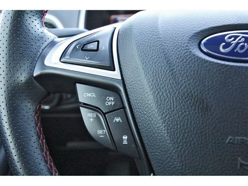 Used 2020 Ford Edge ST-Line FWD image 18