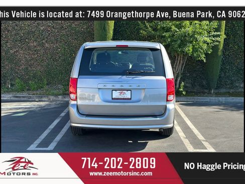 Used 2016 Dodge Grand Caravan American Value Package image 7