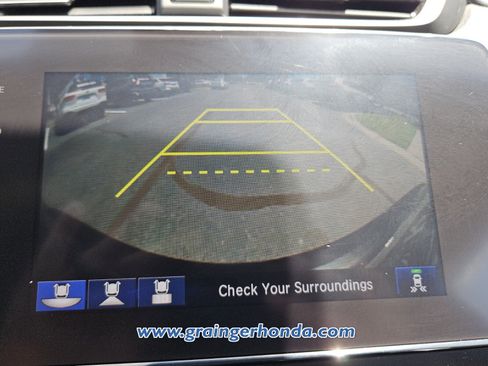 Used 2017 Honda CR-V EX image 16