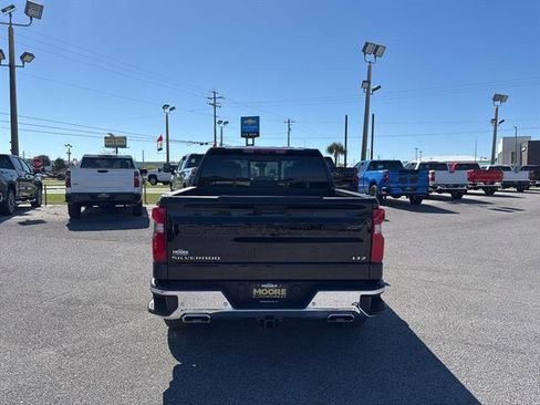 Used 2026 Chevrolet Silverado 1500 LTZ w/ LTZ Premium Package AWD/4WD image 6