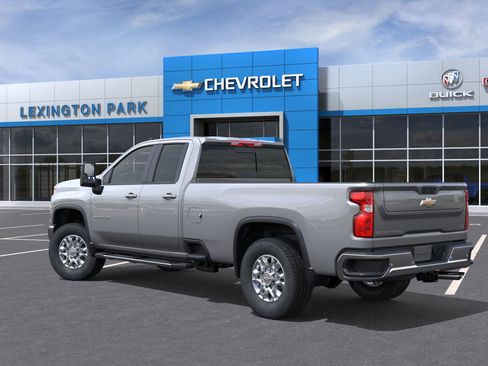 New 2026 Chevrolet Silverado 2500 LT image 3