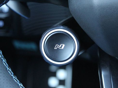 New 2025 Hyundai Ioniq 5 N Base image 31