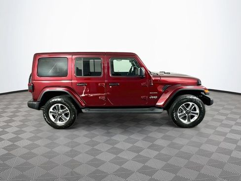 Used 2021 Jeep Wrangler Unlimited Sahara AWD/4WD image 10