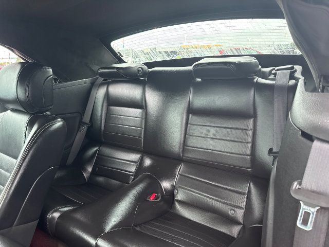 Used 2014 Ford Mustang Premium RWD image 23