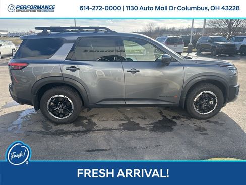 Used 2024 Nissan Pathfinder Rock Creek image 3