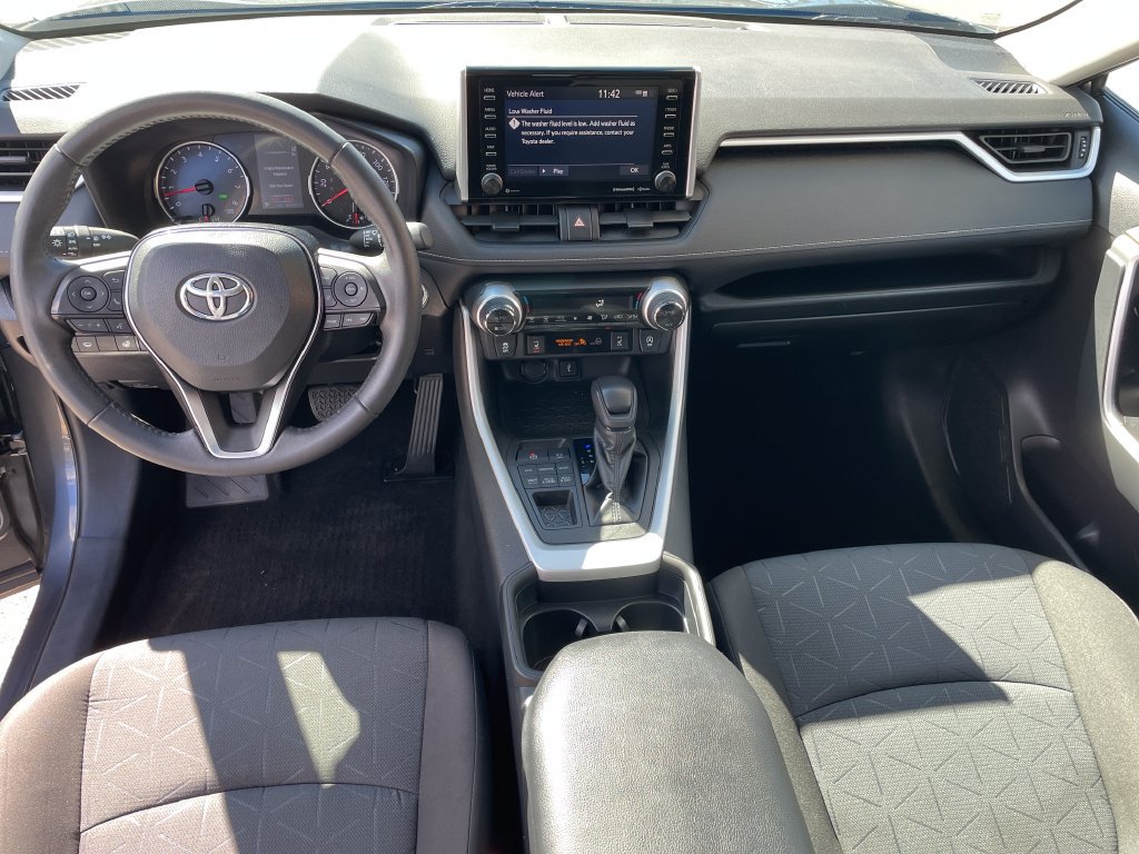 Certified 2020 Toyota RAV4 XLE w/ Convenience Package AWD/4WD image 12
