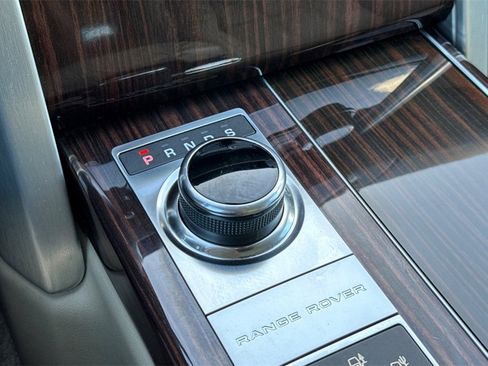 Used 2017 Land Rover Range Rover Supercharged image 20