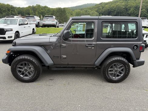 Certified 2026 Jeep Wrangler Sport AWD/4WD image 2