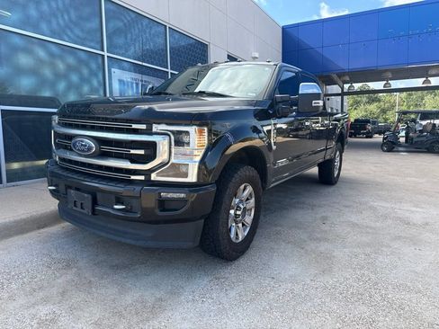 Used 2022 Ford F250 Platinum AWD/4WD image 4