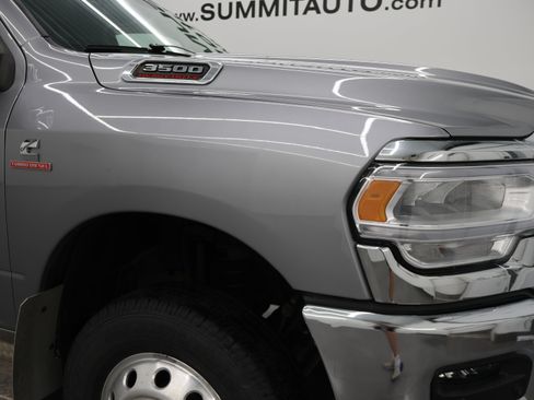Used 2023 RAM 3500 Laramie AWD/4WD image 23