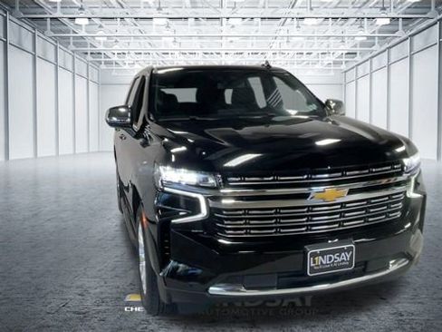 Used 2024 Chevrolet Tahoe Premier AWD/4WD image 4