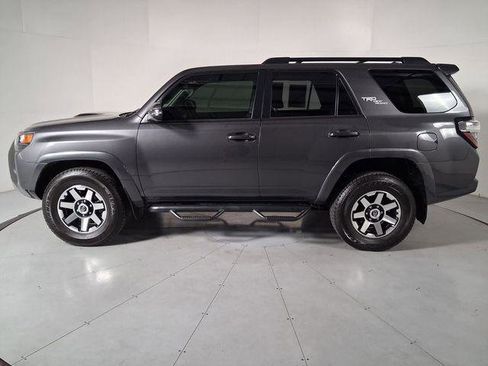 Used 2022 Toyota 4Runner TRD Off-Road Premium w/ Moonroof Package AWD/4WD image 7