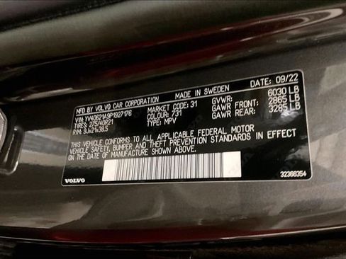 Certified 2023 Volvo XC90 B6 Ultimate w/ Lounge Package image 37