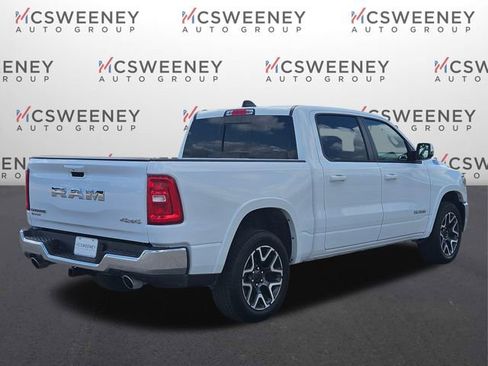 Used 2025 RAM 1500 Laramie AWD/4WD image 5