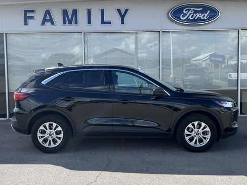 Used 2023 Ford Escape Active image 8