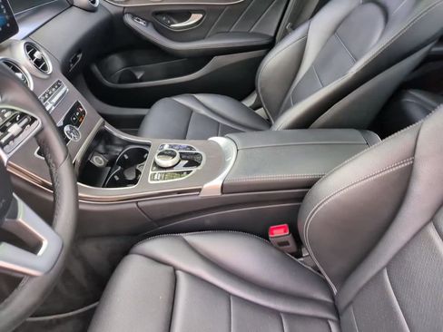 Used 2021 Mercedes-Benz C 300 Sedan w/ AMG Line image 28