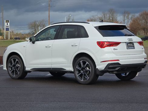 New 2025 Audi Q3 2.0T Premium Plus image 5