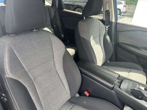 Used 2023 Nissan Rogue SV FWD image 30