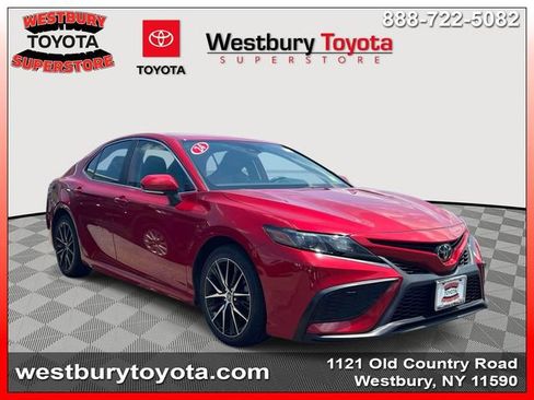 Certified 2024 Toyota Camry SE w/ Cold Weather Package FWD image 1