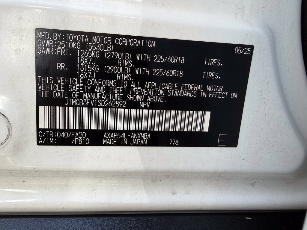 Used 2025 Toyota RAV4 SE AWD/4WD image 35