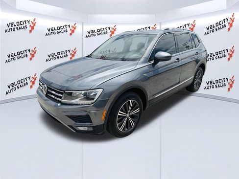 Used 2018 Volkswagen Tiguan SEL image 7