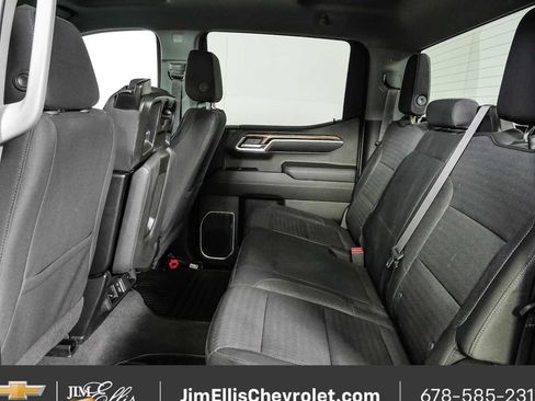 Certified 2022 Chevrolet Silverado 1500 LT AWD/4WD image 16