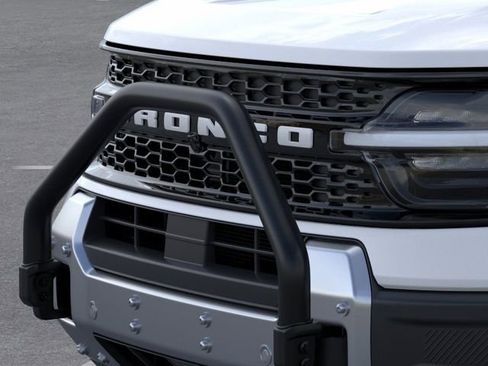 New 2026 Ford Bronco Sport Outer Banks w/ Sasquatch Outer Banks Package AWD/4WD image 17