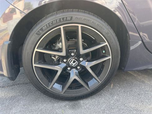 Used 2022 Honda Civic Sport Touring image 8