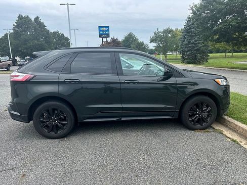 Used 2023 Ford Edge SE w/ Black Appearance Package AWD/4WD image 12
