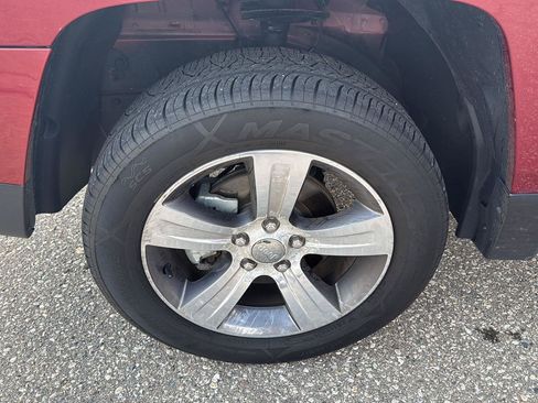 Used 2016 Jeep Patriot High Altitude FWD image 3